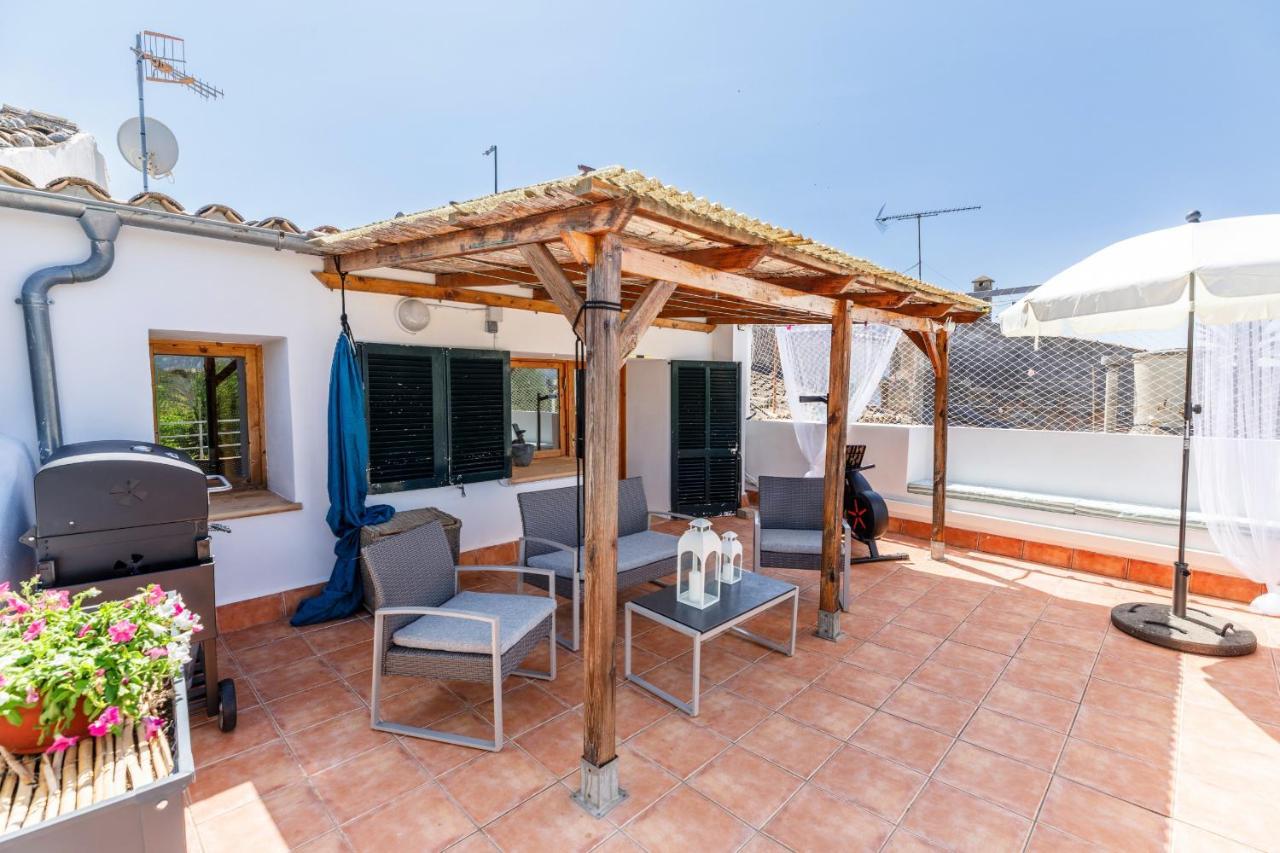Mateu Villa